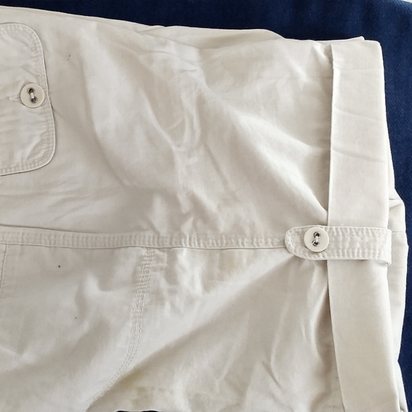 Short - Picture 2 of 4